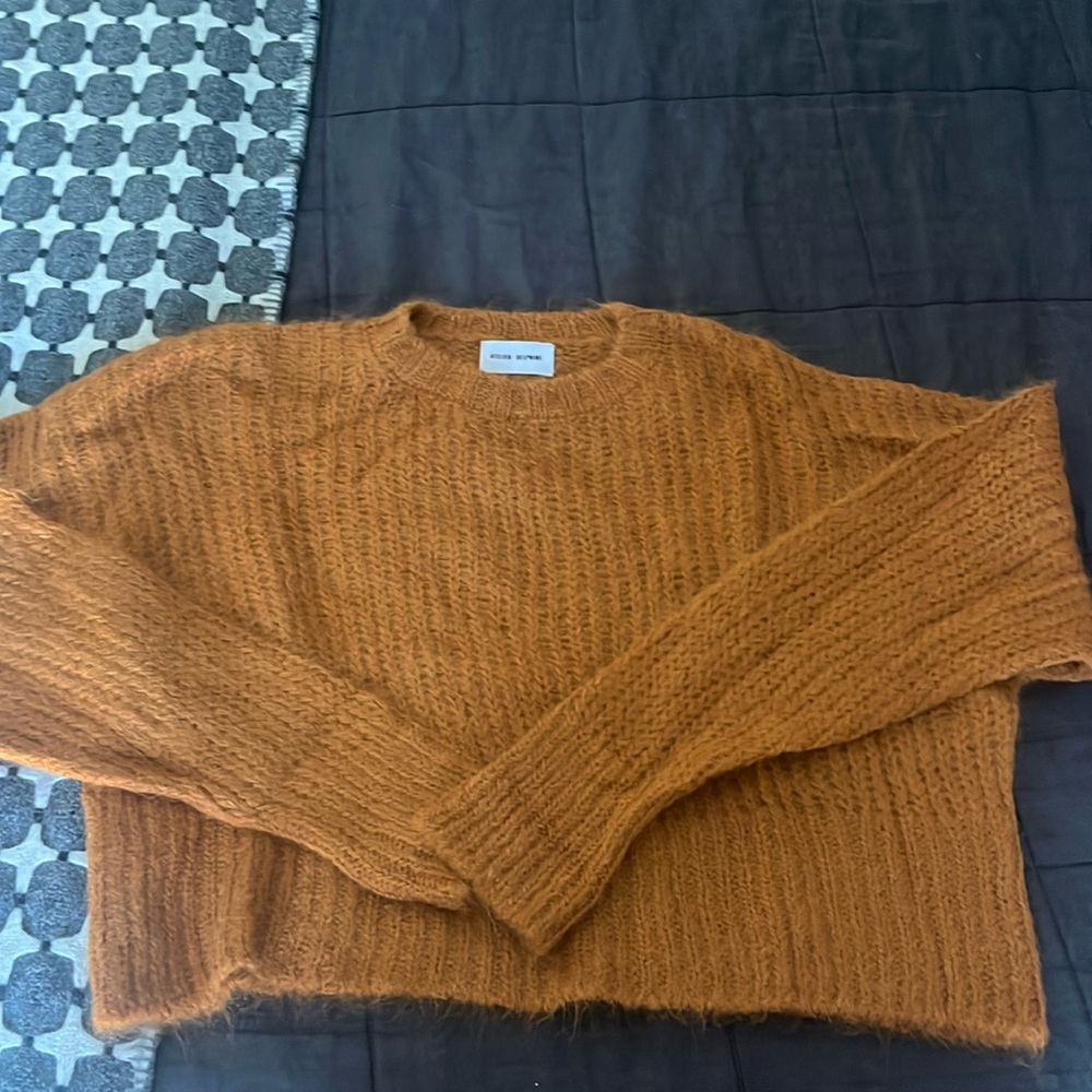 Bailey sweater